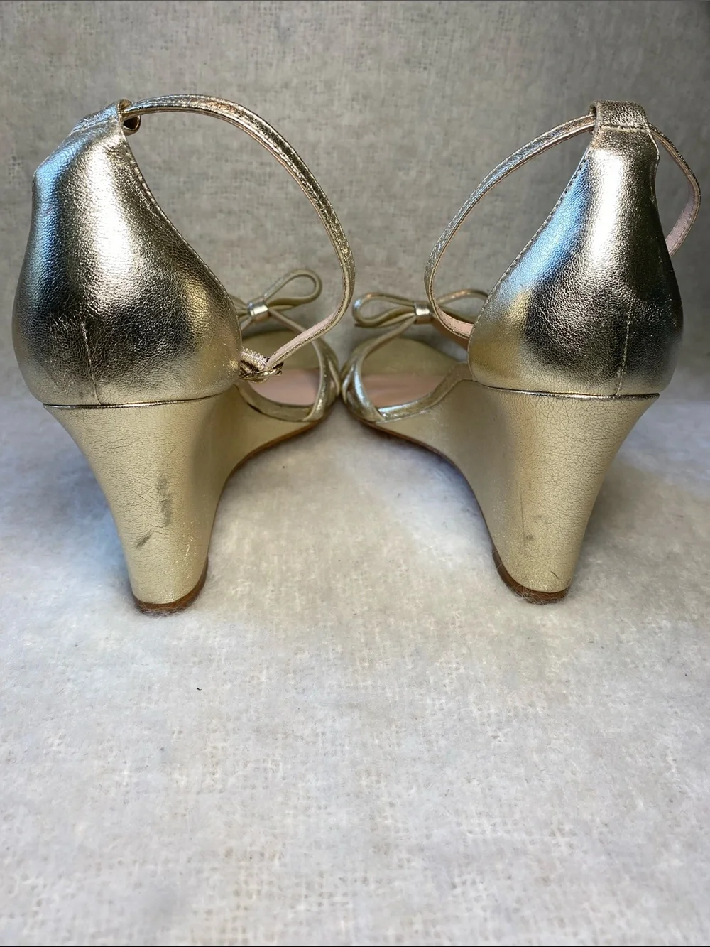 kate spade Metallic Gold Bow Ankle-Strap Heels Size 9.5